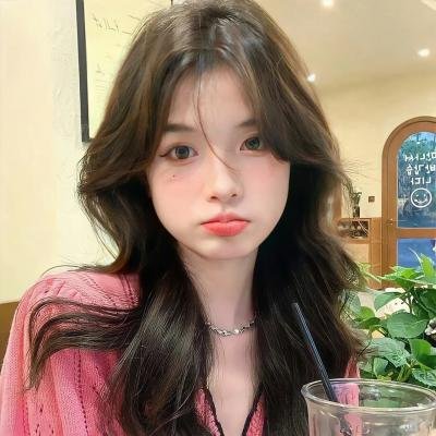 下放前资本家大小姐卷家产跑路了